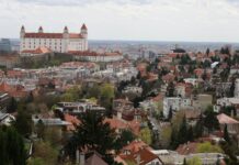 Viedeň, Praha a Budapešť už poznajú svoju hodnotu. Bratislava má jednu výhodu, ktorú iné metropoly nemajú